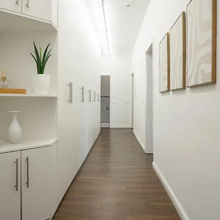 Wohnkultur - Altbau Charme Fuer 8 Personen * مانهايم