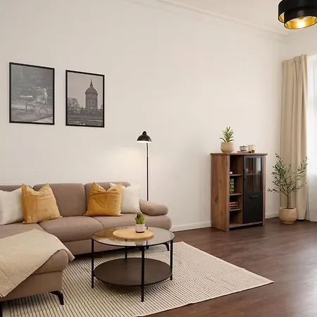 شقة Wohnkultur - Altbau Charme Fuer 8 Personen مانهايم