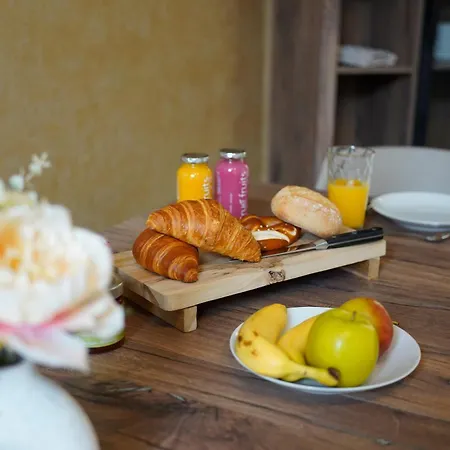 Wohnkultur - Altbau Charme Fuer 8 Personen