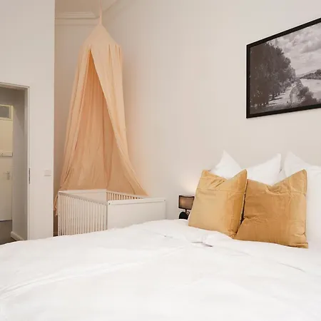 Wohnkultur - Altbau Charme Fuer 8 Personen شقة مانهايم