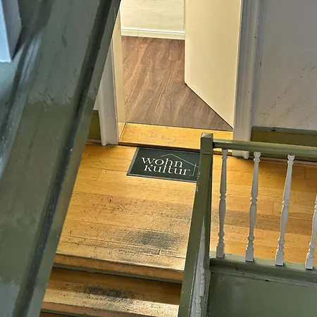Wohnkultur - Altbau Charme Fuer 8 Personen شقة *